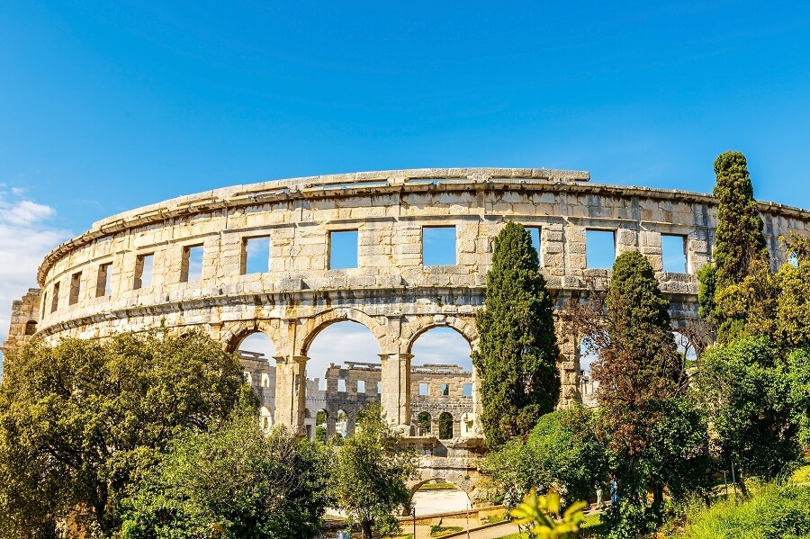 Das römische Amphitheater Pula